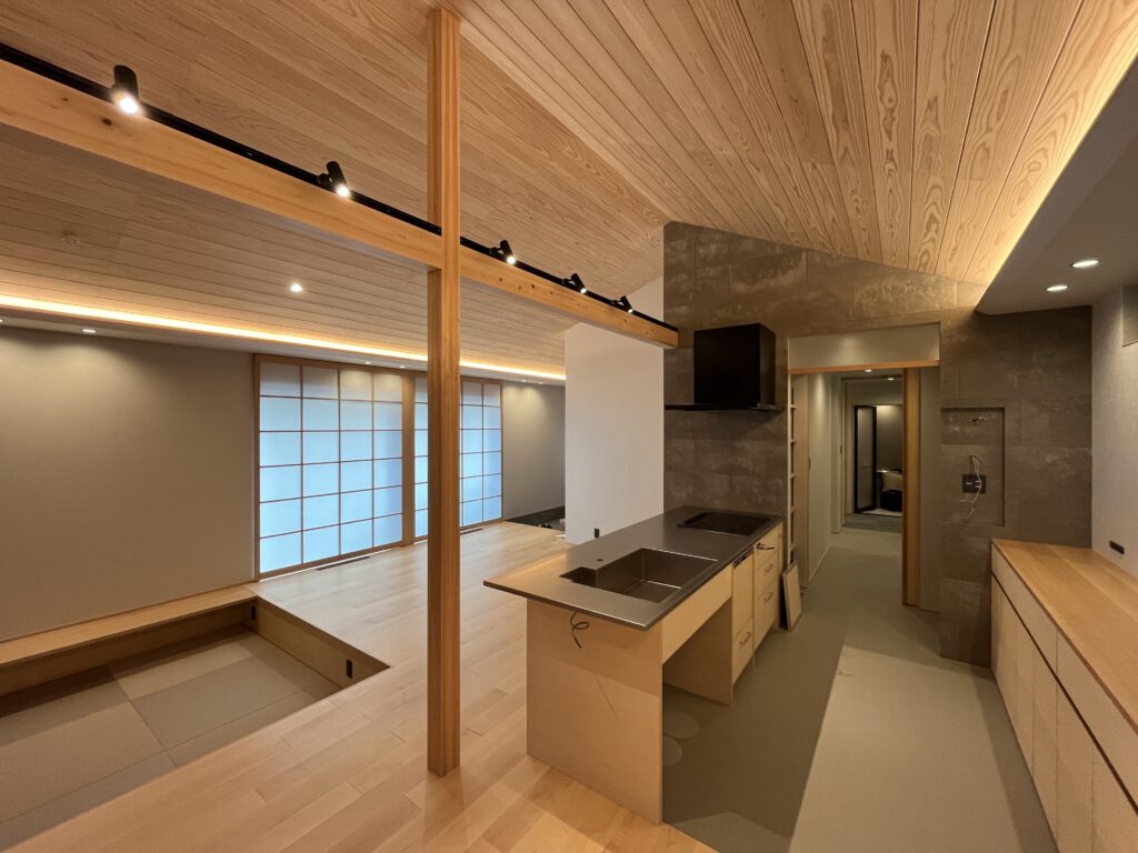 倉敷市日吉町　完成見学会　木創